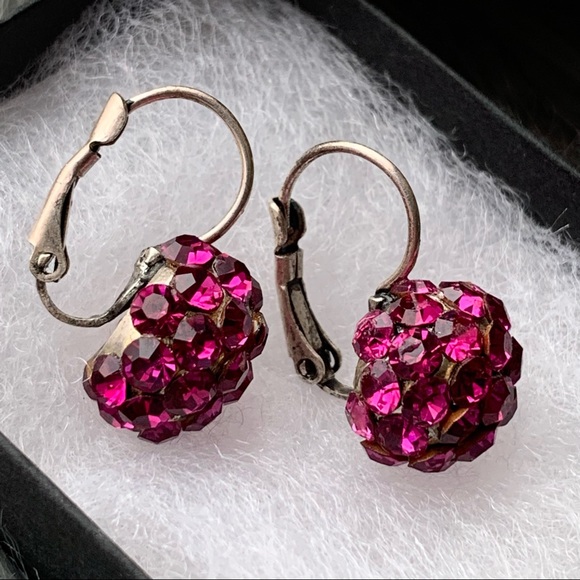 Vintage Rhinestone Earrings - Picture 3 of 7